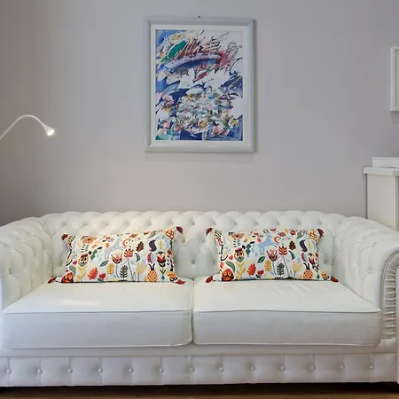 La Porta Di Mezzo * كاتانيا